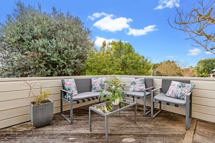 66 Carnoustie Drive Wattle Downs_11