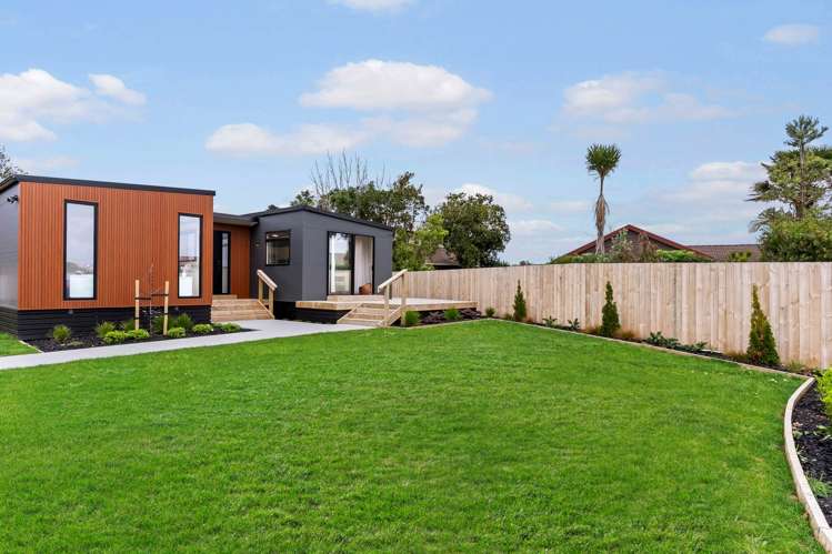 16 Churchill Terrace_1
