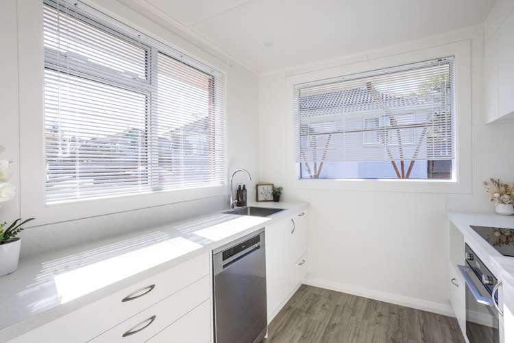 8 Eastbank Street Waverley_11