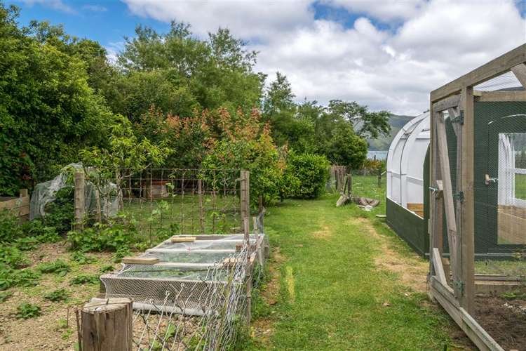 5788 Kenepuru Road Kenepuru Sound_32