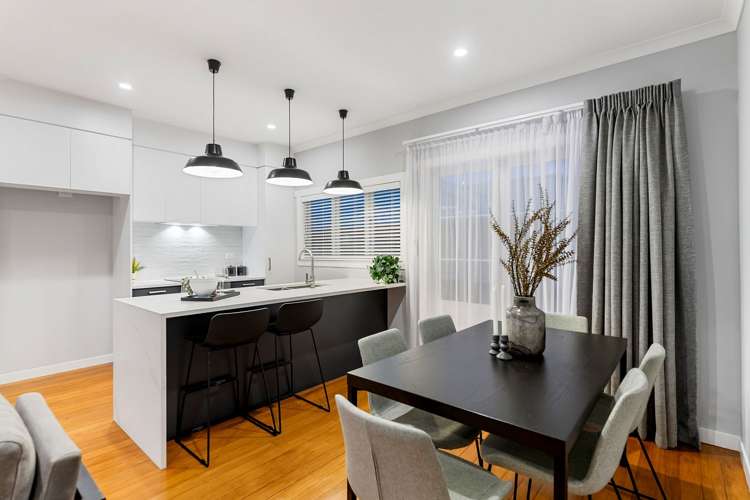 111 Kiwi Road Point Chevalier_6