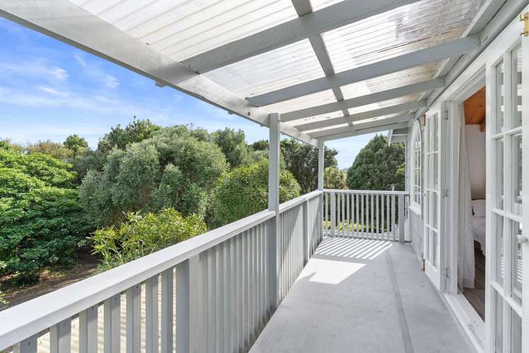 350 Oaia Road Muriwai_10
