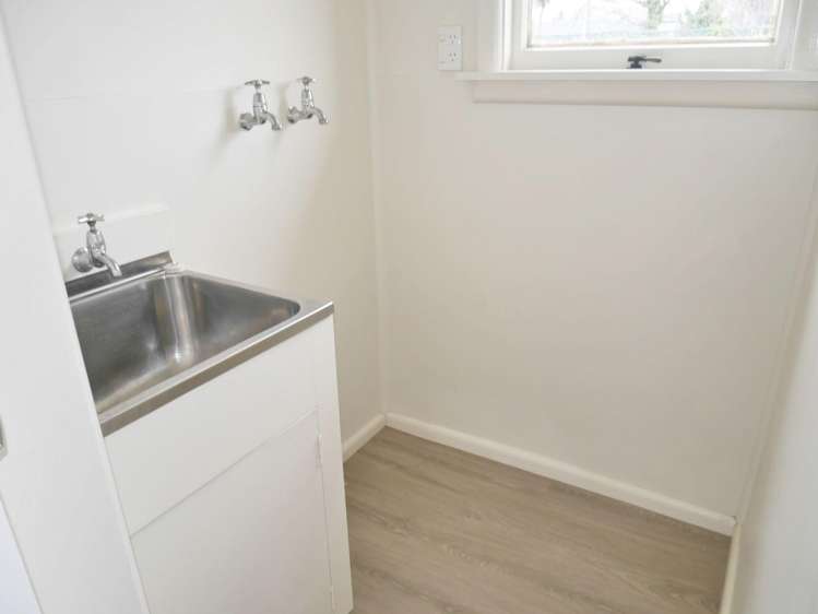 1041 Colombo Street Saint Albans_9
