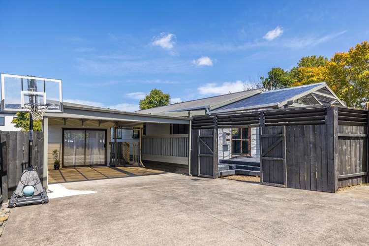 2/31 Gill Avenue Te Atatu Peninsula_10