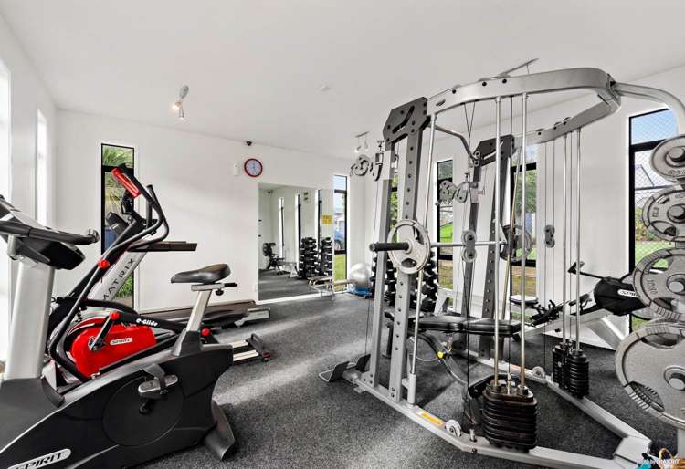 97/2 Armoy Drive East Tamaki_19