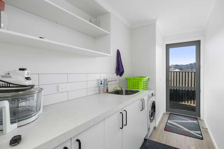 33 Silver Springs Boulevard Mosgiel_13