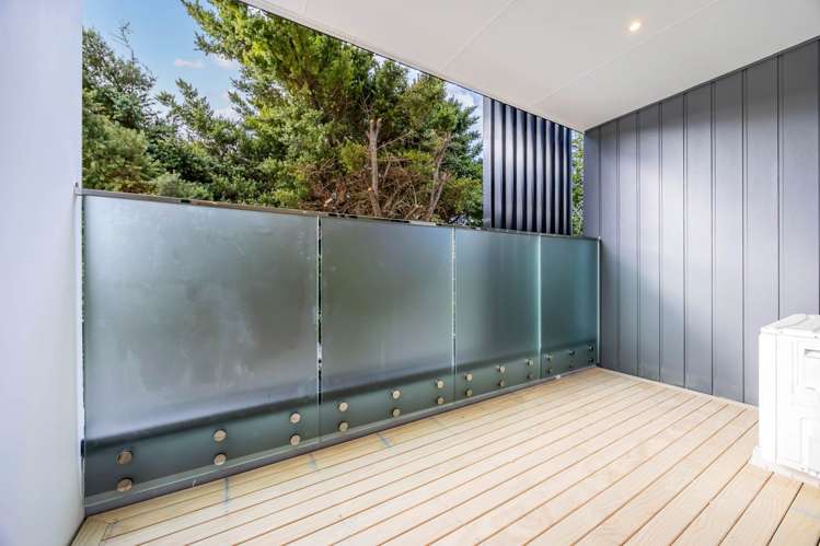 1/8 Alpers Avenue Epsom_7