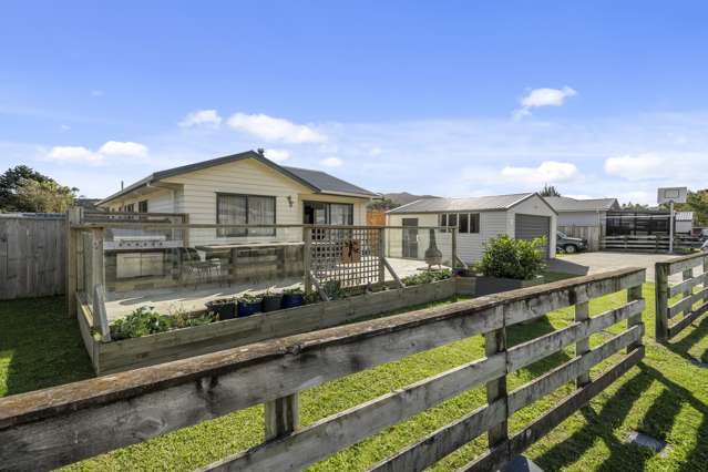 3 Ashburn Road Wainuiomata_1