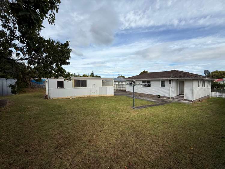 19 Heybridge Street Manurewa_17