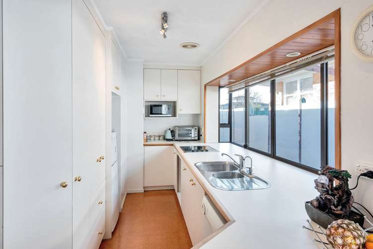 131 Elliot Street Pahurehure_7