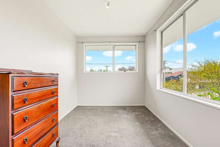 5 Norrie Street Redwood_11