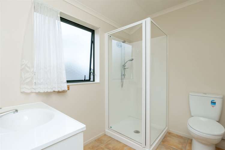 108 Ayrshire Drive Grandview Heights_9