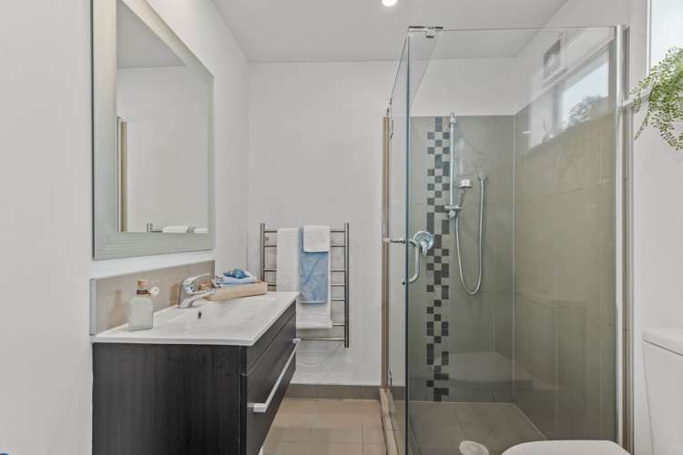 28 Hanlon Crescent Devonport_18