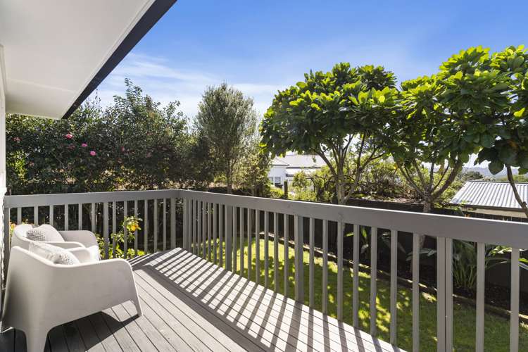 1/54 Fairclough Road Beach Haven_5