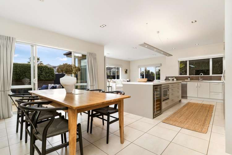 3 Leabridge Mews Harewood_5