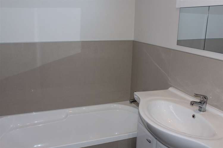 7 Sterling Avenue Manurewa_11