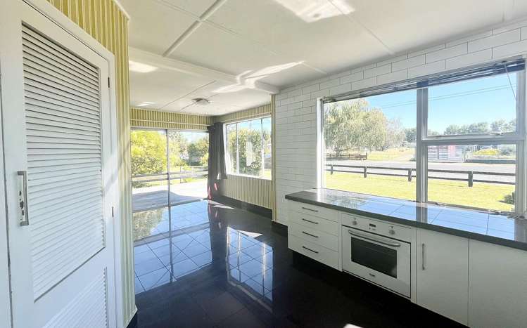 36 Francis Drake Street Waipukurau and Surrounds_2