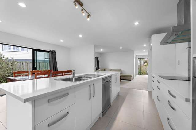 Furnished Four-Bedroom Home in Massey