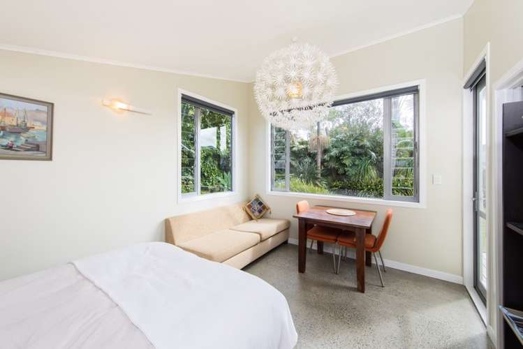 74 Huia Road Point Chevalier_13