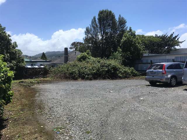 Unit 1, 679 Fergusson Drive Trentham_1