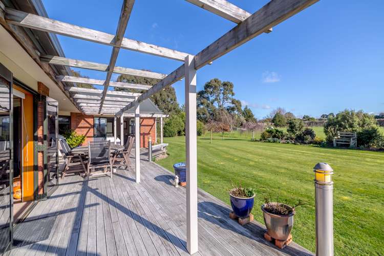 199 Masterton Castlepoint Road Masterton_24