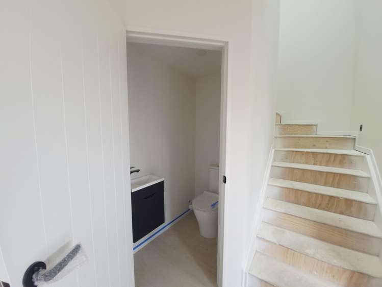 2/13 Torino Street_3