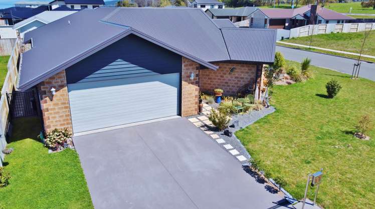 17 Huka Heights Drive Rangatira Park_0