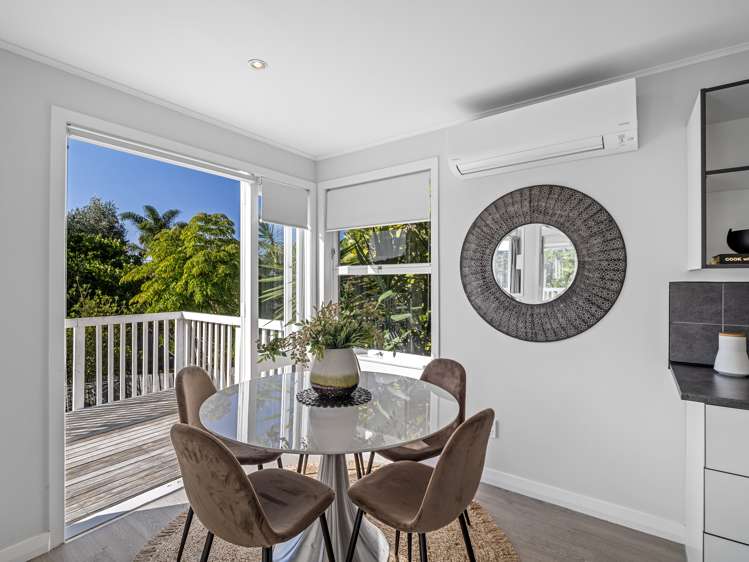 8 Weatherly Road Torbay_7