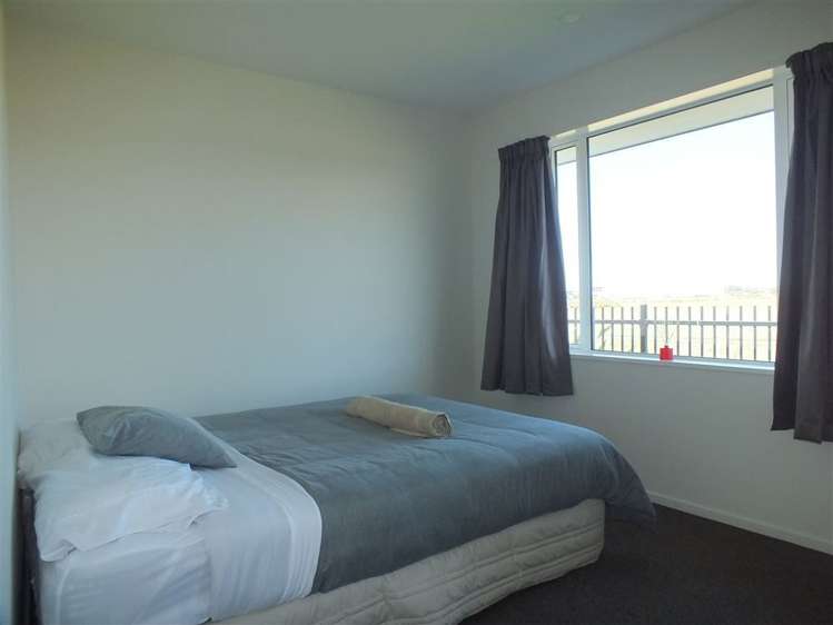 32 Contrail Street Wigram_14