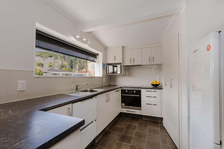 4 Majestic Way The Wood_9