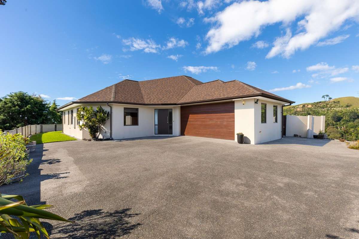197 Reid Road_1