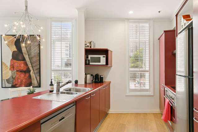 1.2/1 Queens Wharf Wellington Central_3