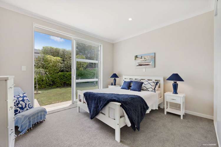 8 Spyglass Street Red Beach_12
