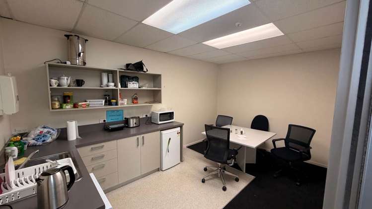 Unit 9/45 William Pickering Drive Rosedale_11