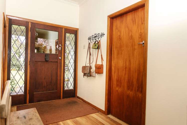 3 King Street Dannevirke_20