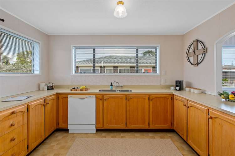 2/41 Riverside Road Orewa_4