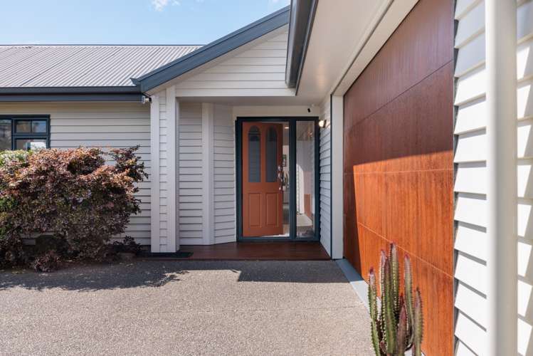 74 Calypso Drive Papamoa_21