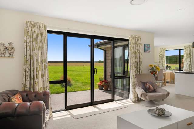 24 Whitcombe place Darfield_4