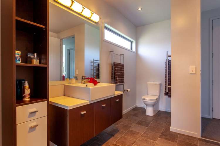 116 Patuwai Drive Whangamata_21