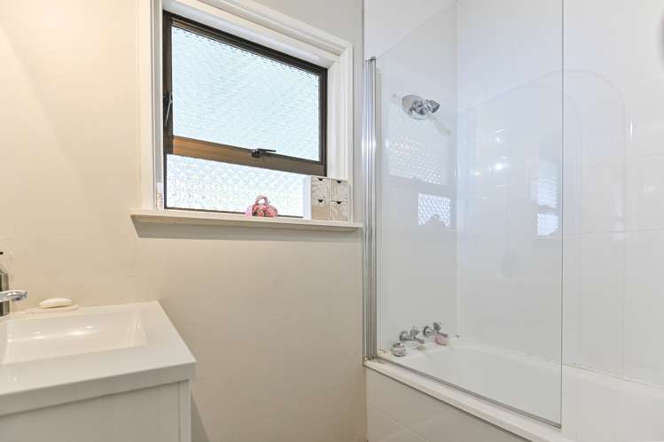 810 Williams Street Mahora_14