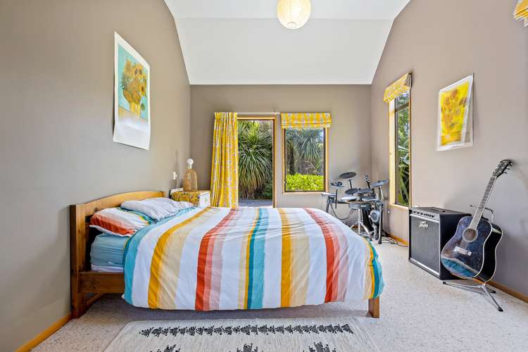 66 Allin Drive Waikuku Beach_12