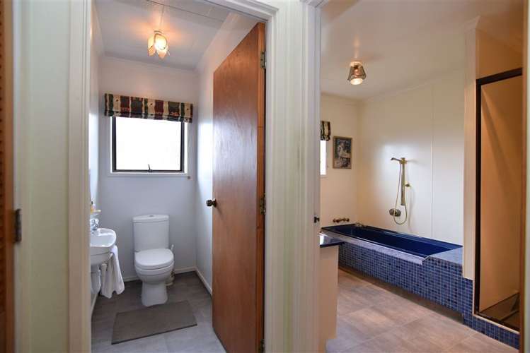 10 Pine Grove Tairua_16