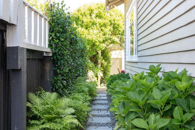 181 Georges Drive Napier South_16