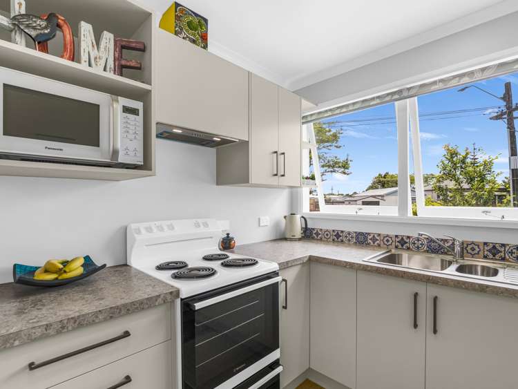 9 Ongley Street Feilding_13