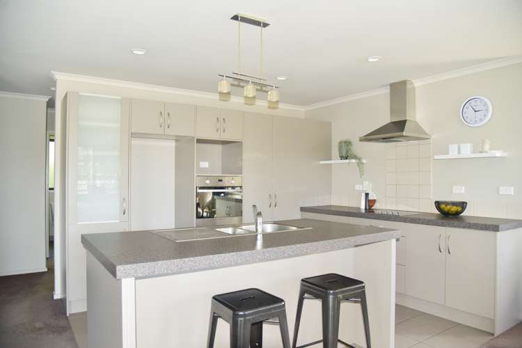 112 Saint James Drive Huntington_2