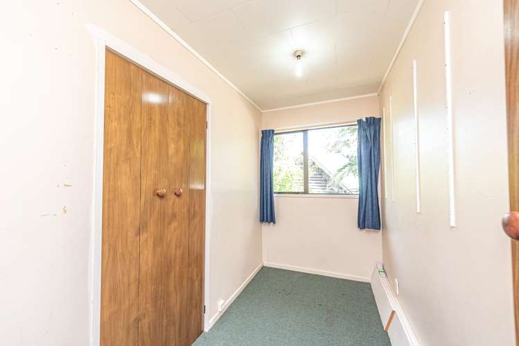 12 D'Arcy Road Bastia Hill_19