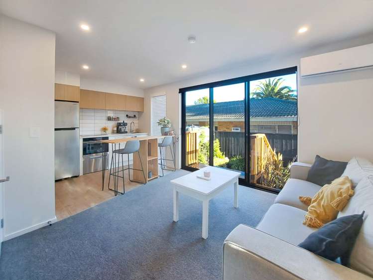 3/48 Glen Road 1350_1