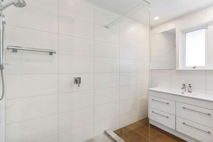 1/43 Raleigh Road Northcote_23