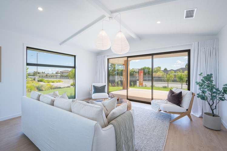 1 Hallmark Drive Hope_12