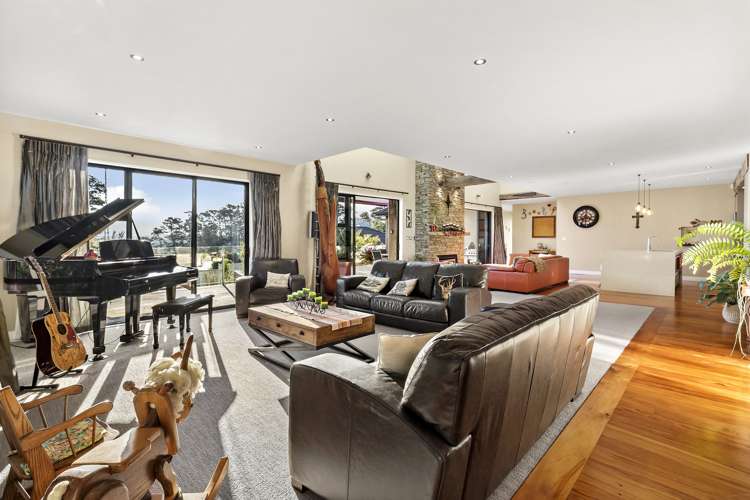 78 Blue Heron Rise Stanmore Bay_11